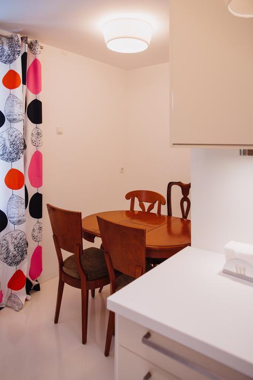 Zimmer & Appartements In Der Gamlitzerstrasse Ehrenhausen Bilik gambar