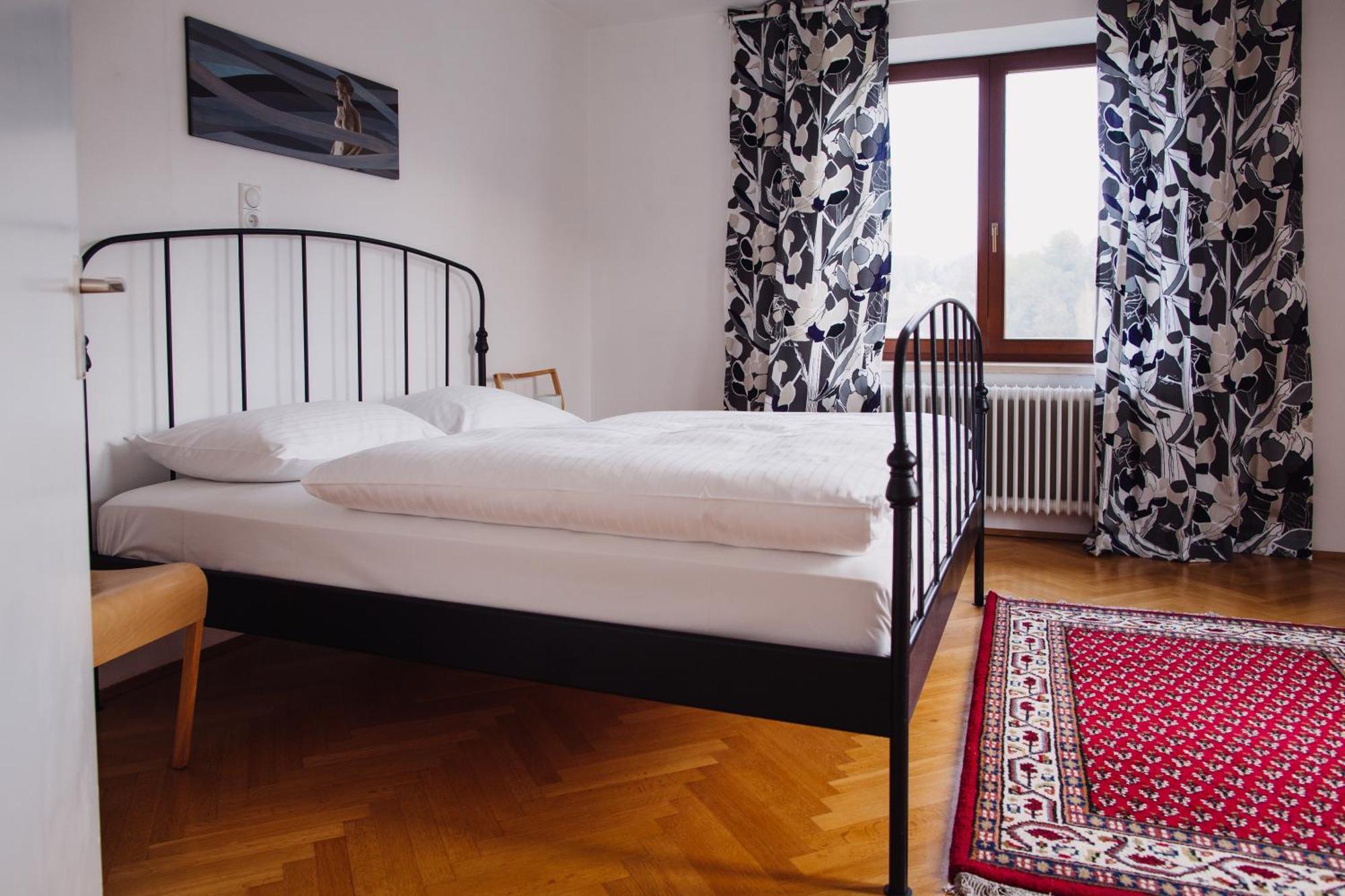 Zimmer & Appartements In Der Gamlitzerstrasse Ehrenhausen Luaran gambar
